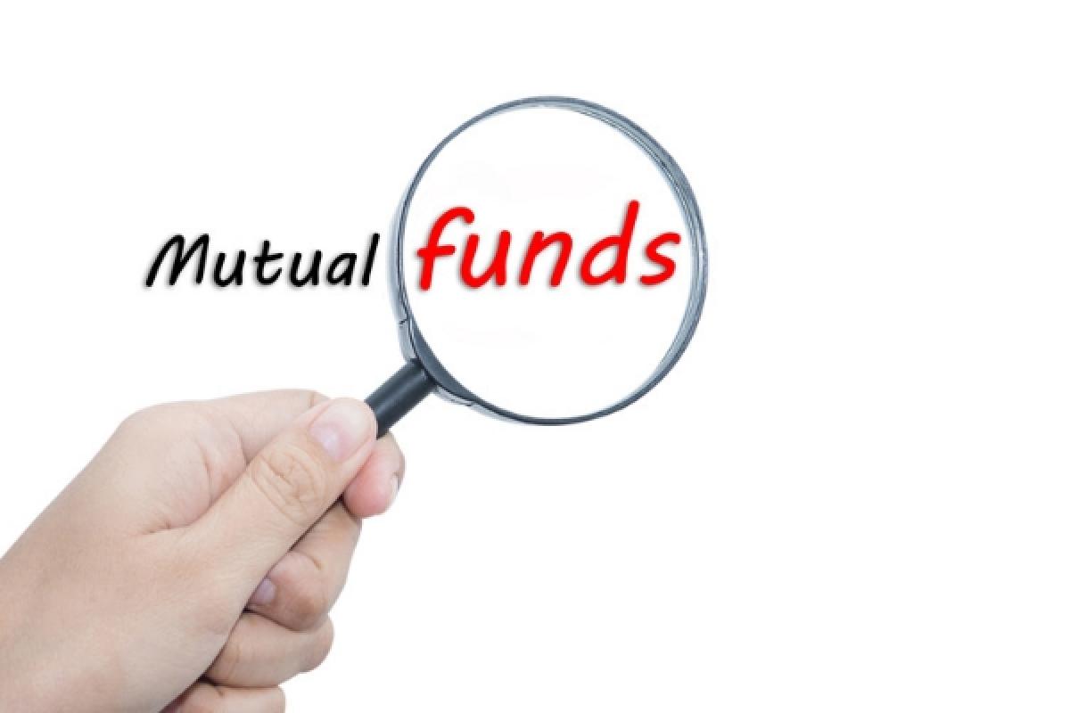 How Mutual Funds Compare to Other Investment Options: Stocks, FD, and Gold